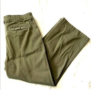 Old Navy boys baggy fit chinos Size 10 Plus